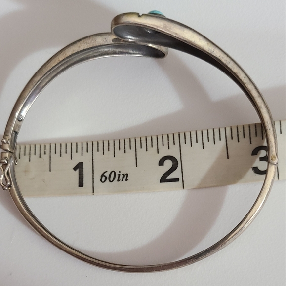 Vintage Sterling Silver Native Navajo Style Bear Claw Bracelet Turquoise 925 - Picture 3 of 12